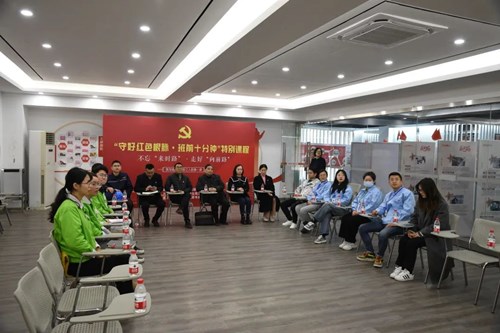 黄湾镇举办“新青年职工入职第一课”活动