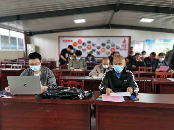 马桥成校举办水稻高产技术专题培训