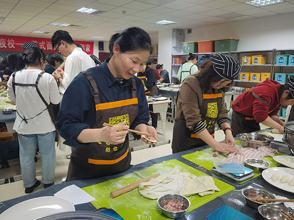 长安成校青蓝夜校（中式面点）公益培训开班