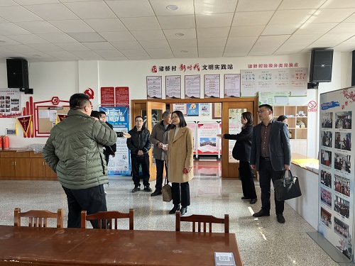 市老干部局局长沈虹星带队到丁桥镇调研老年教育资源整合工作