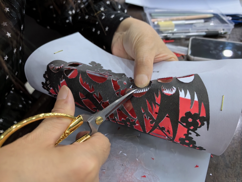 海洲成校举行剪纸制作职业技能鉴定