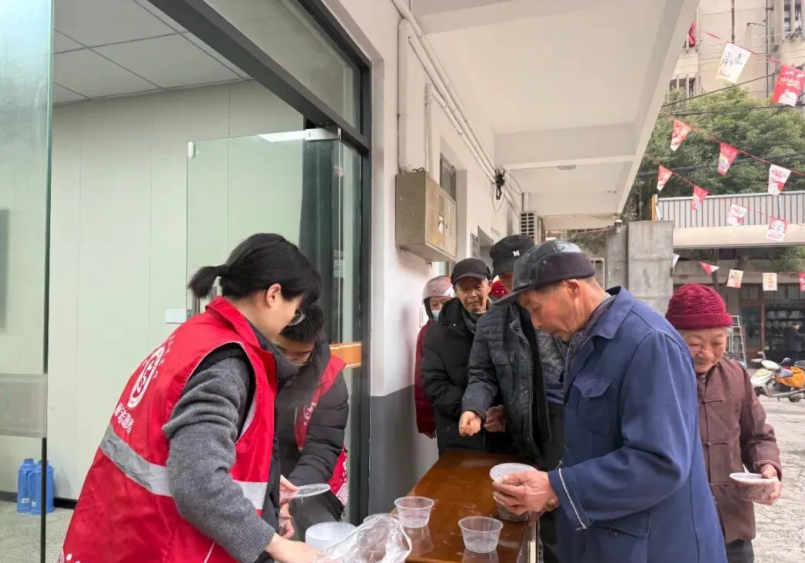 袁花镇河西街社区学校开展文明实践活动日