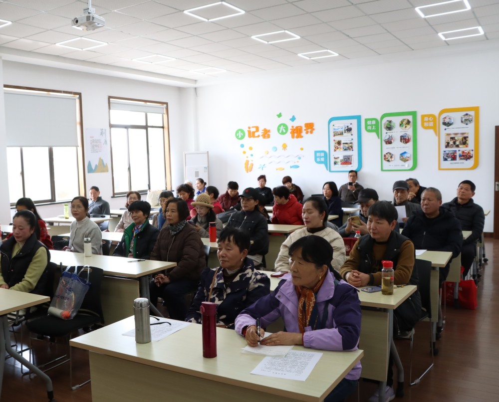 桑榆未晚霞满天 乐学启航春正浓