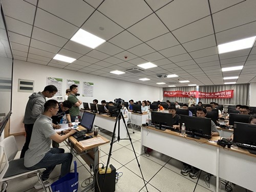 黄湾成校顺利完成制图员中级鉴定考核