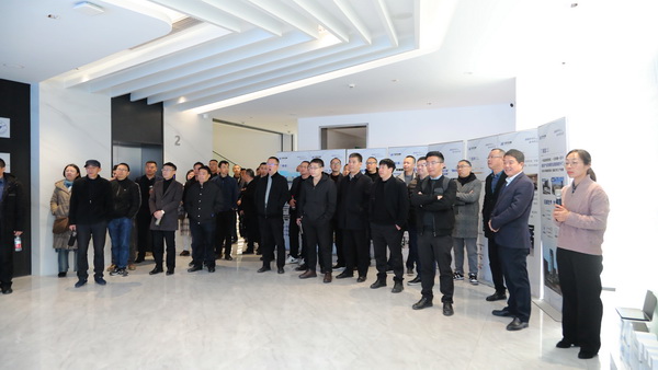 湖州市成人（社区）教育校长管理能力提升培训班来马桥成校考察学习
