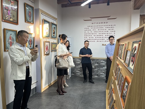 广东开放大学考察团到丁桥成校参观考察