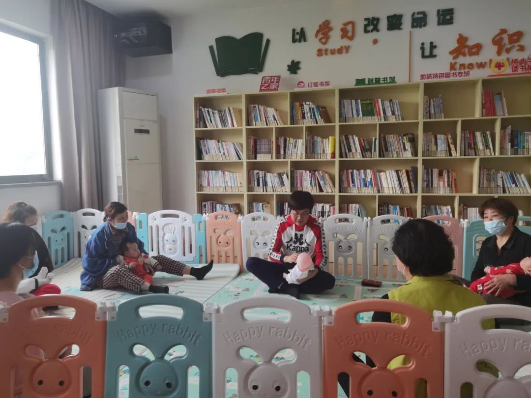 盐官镇桃园村社区学校开展0-3岁婴幼儿科学养育培训
