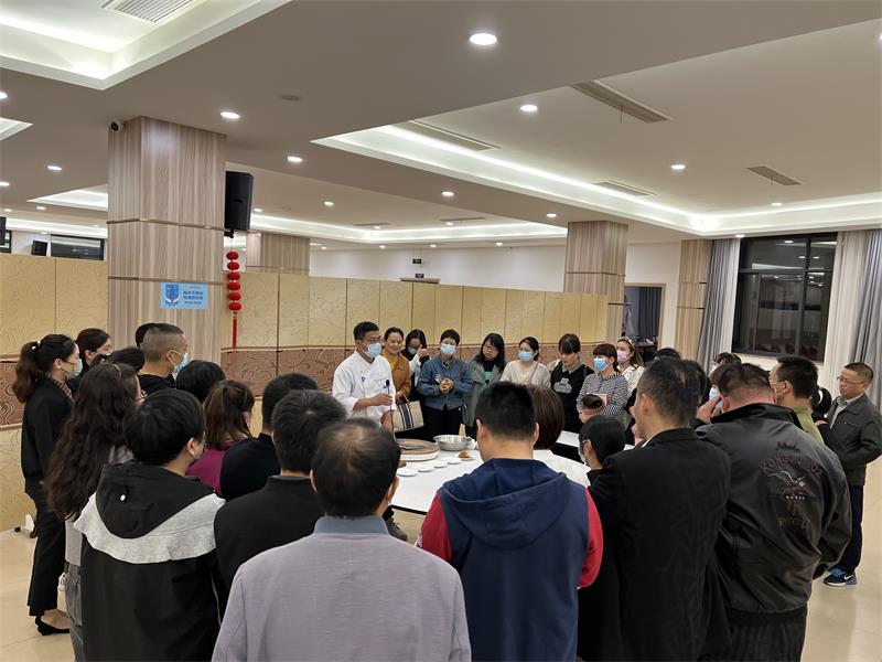 盐官成校举办地方特色美食厨艺培训