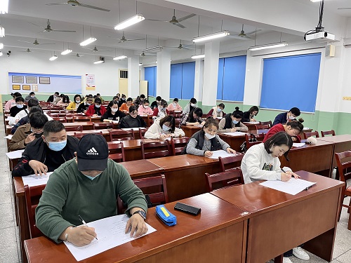 丁桥镇成人高中双证制培训顺利毕业