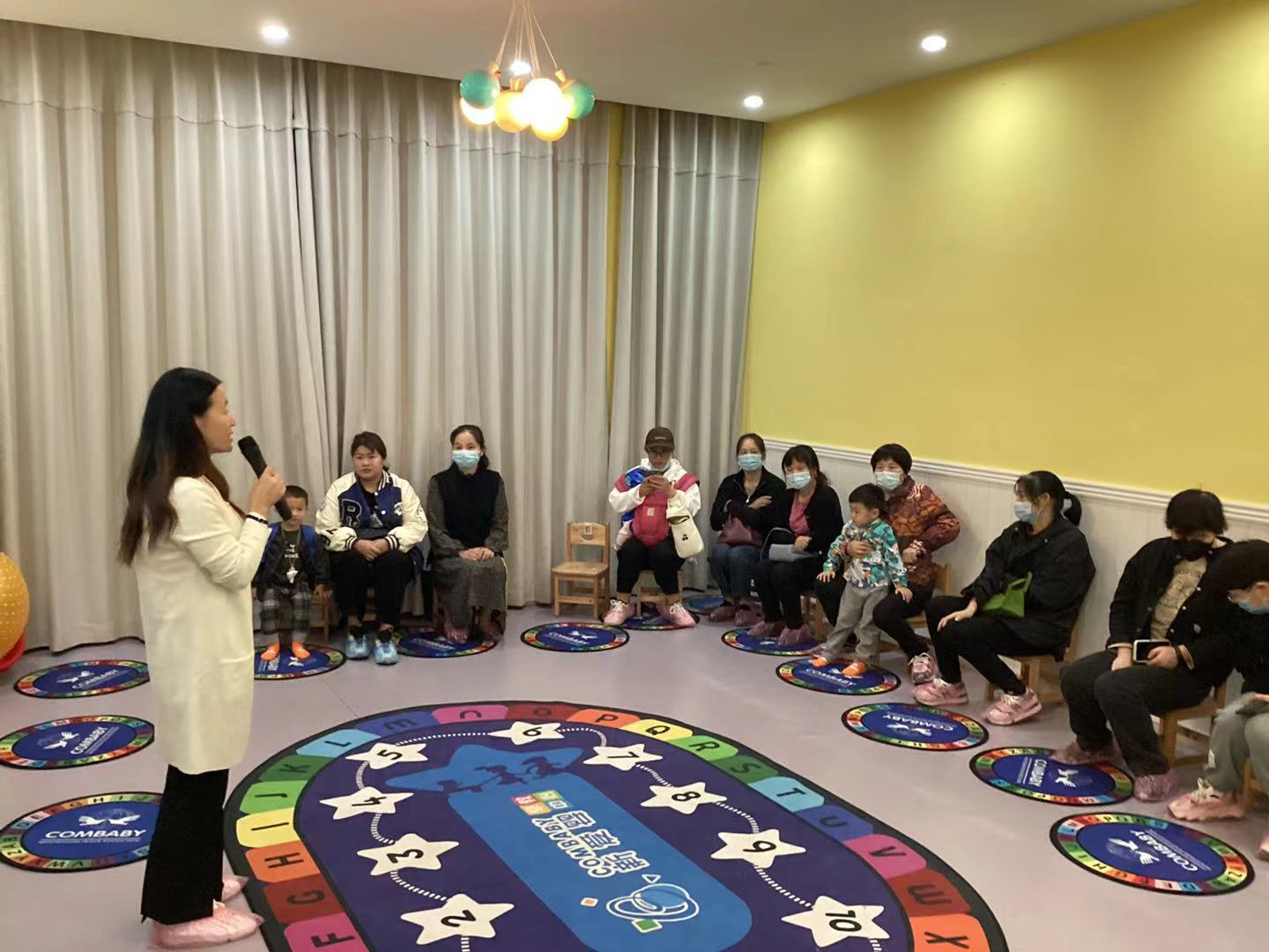 袁花成校举办0-3岁婴幼儿启智养育培训